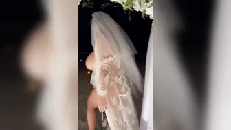 Wendy Fiore Topless Bride At Beach Wedding Bounces Her Big Boobs Onlyfans Video Leaked