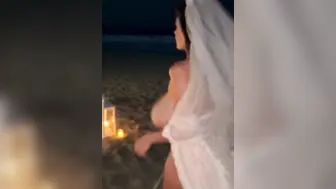 Wendy Fiore Topless Bride At Beach Wedding Bounces Her Big Boobs Onlyfans Video Leaked