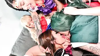 Lucy Mochi With Zoeydigiacomo & Others Enjoying Lesbian Pussy Lick Onlyfans Collab Leak