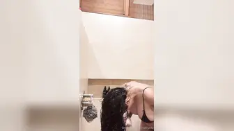 Mia Khalifa Shower Shaving Armpits Fucking So Hot Video Leaked