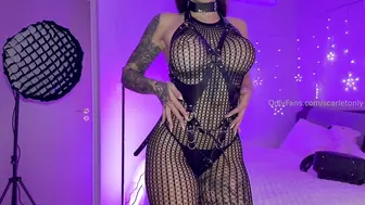 Paulita Segarra Aka Scarletonly Fishnet Strip Fingering & Squeezing Onlyfans Solo Video Leaked