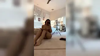 Hazey Haley Filming Pussy Spreading Her Legs Stripping & Teasing Onlyfans Selfie Leaked