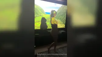 Kenzie Anne Having a Late Night Sex OnlyFans POV VIdeo Leaked