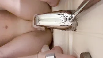 Noarmsgirl Nude Faucet Masturbation OnlyFans Video Leaked