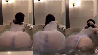 Xxapple_e Bathtub Ass PPV OnlyFans Video Leaked