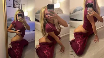 Breckie Hill Mirror Strip PPV OnlyFans Video Leaked