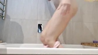 MissAllice Nudes Bathtub Buttplug Video Leaked