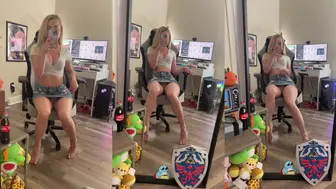 STPeach Spread Legs Panties Fansly Video Leaked