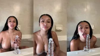 Sariixo Bathtub Dildo Blowjob OnlyFans Video Leaked
