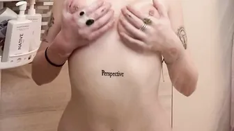Itsjanelowe Nudes Shower OnlyFans Video Leaked